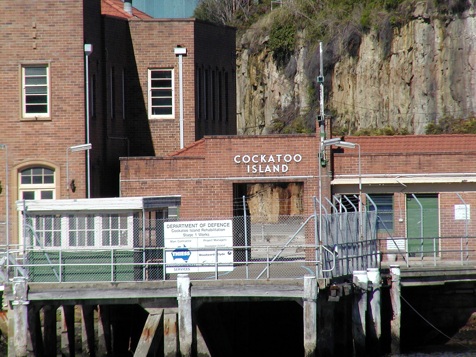 17-Jun-2001 11:32 - Sydney - Cockatoo Island