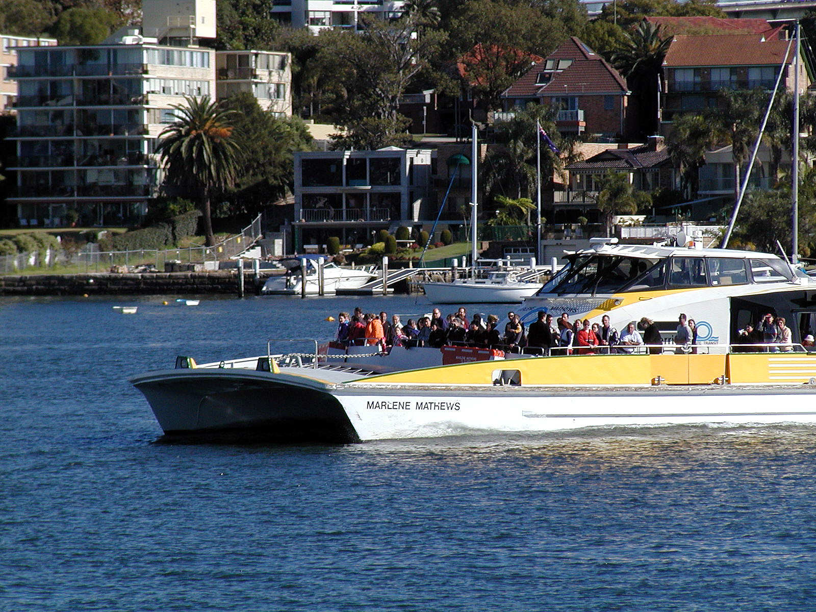 17-Jun-2001 11:37 - Sydney - Catermarran