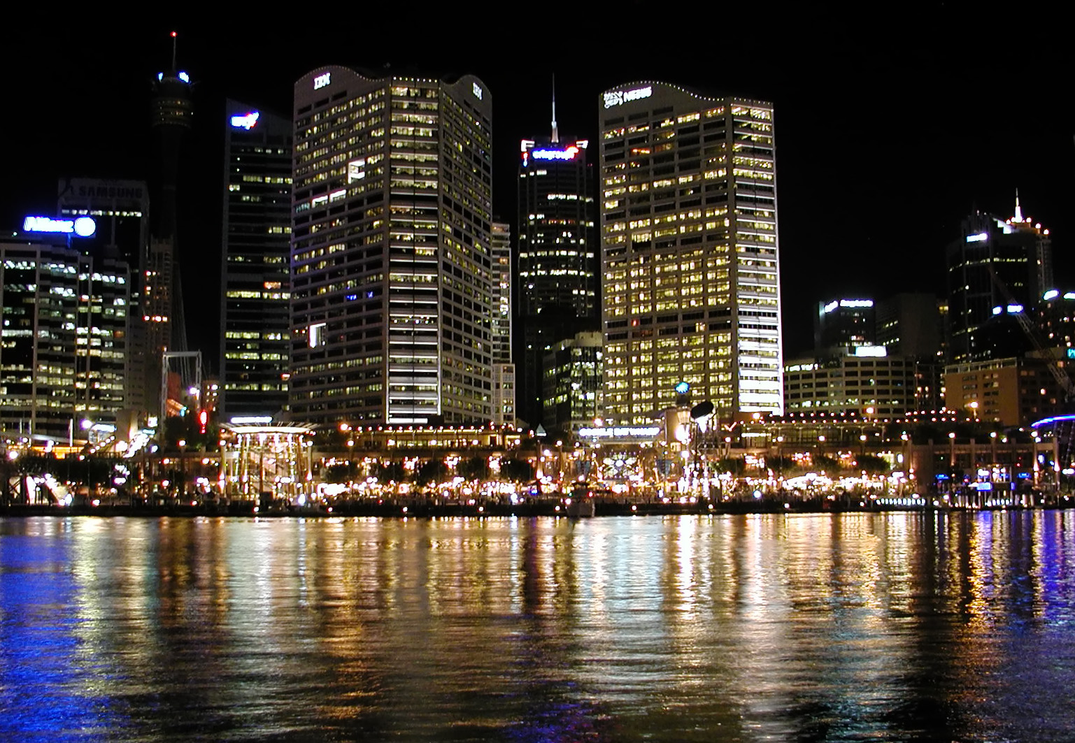 17-Jun-2001 18:52 - Sydney - Lights over Darling Harbour