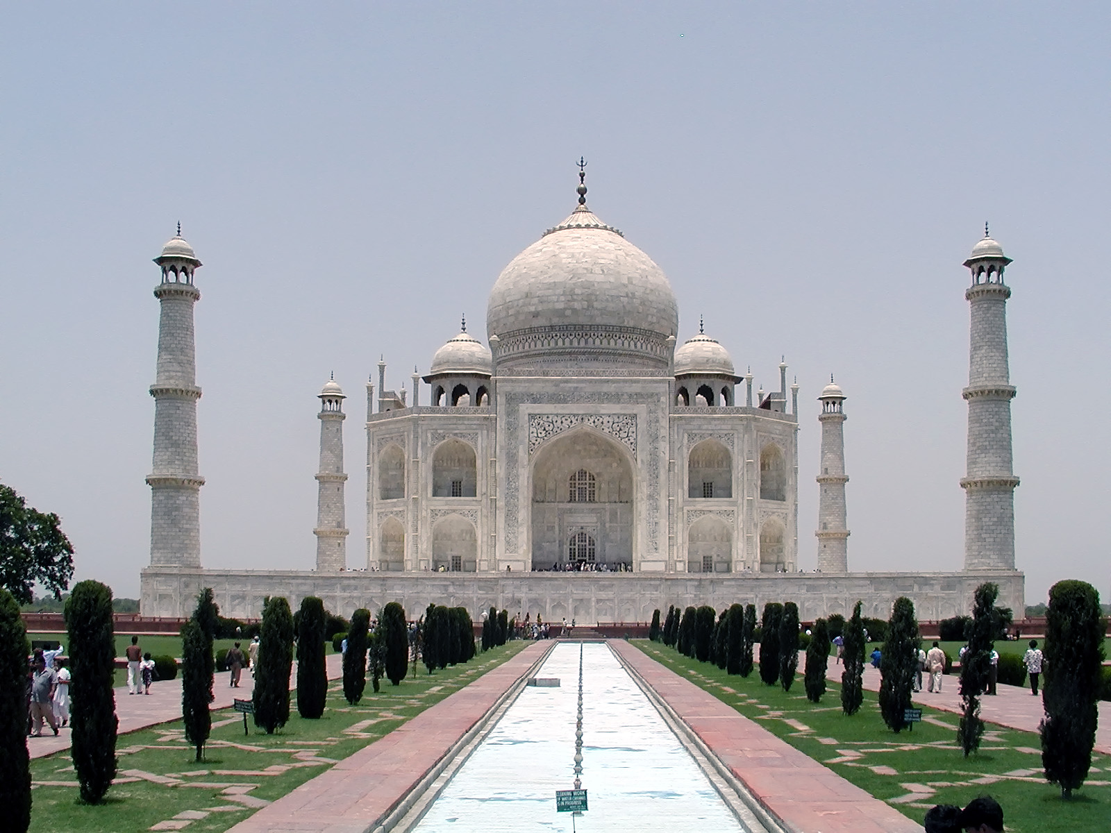 10-Jun-2001 12:24 - Agra - The Taj Mahal - The Taj Mahal from the centre of the gardens