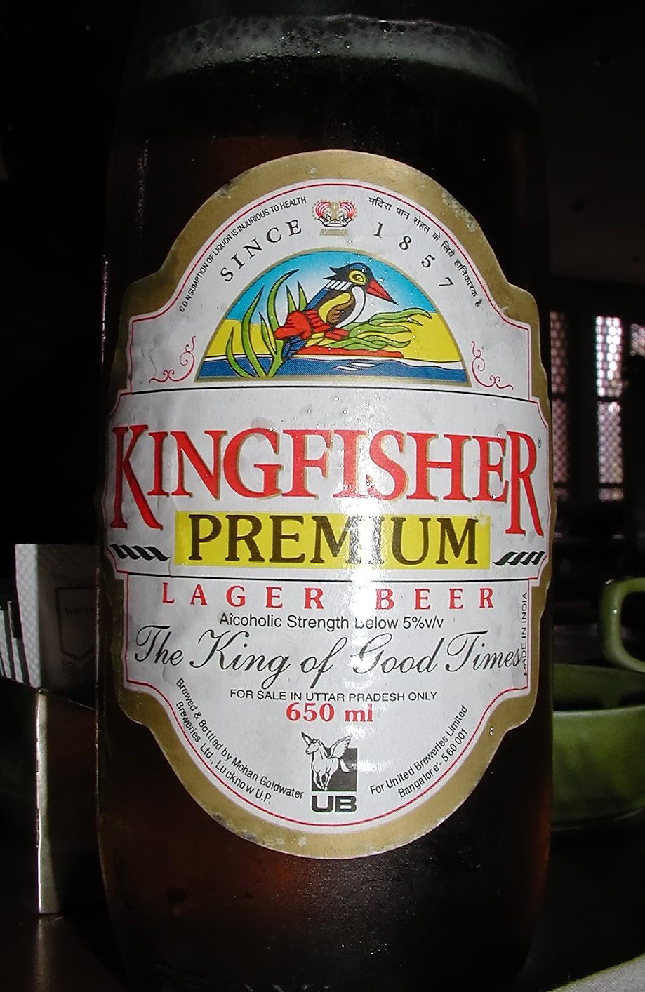 10-Jun-2001 14:33 - Agra  - Beer label at lunch