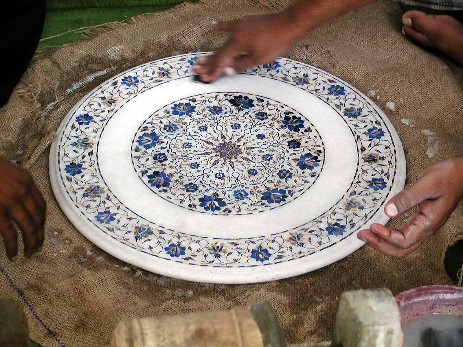 10-Jun-2001 15:52 - Agra  - The end result