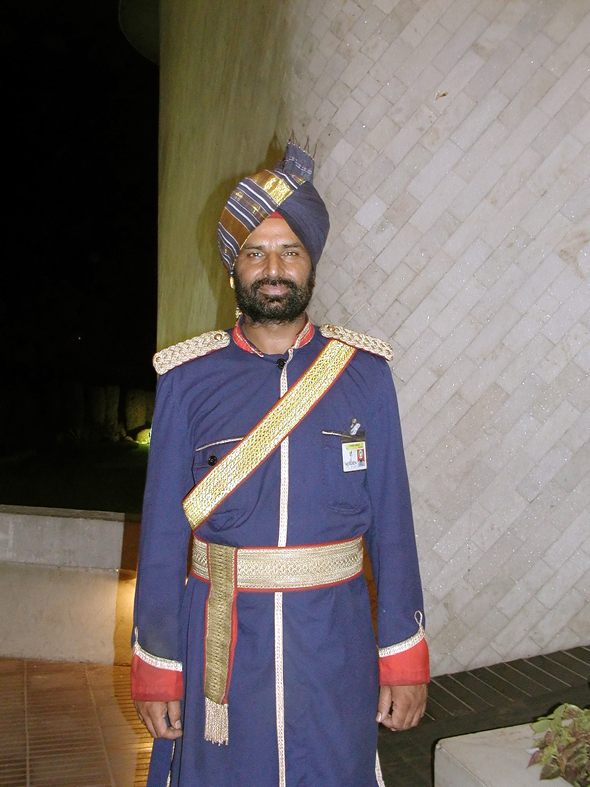 11-Jun-2001 21:38 - Delhi - Doorman at the Hotel Le Meridien