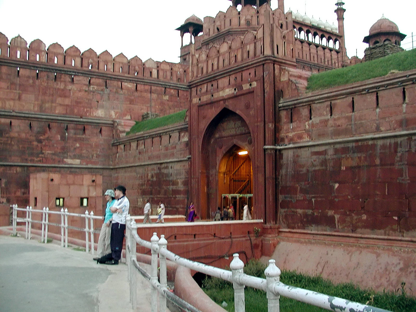 12-Jun-2001 - Old Delhi - The Red Fort - Wall and Moat