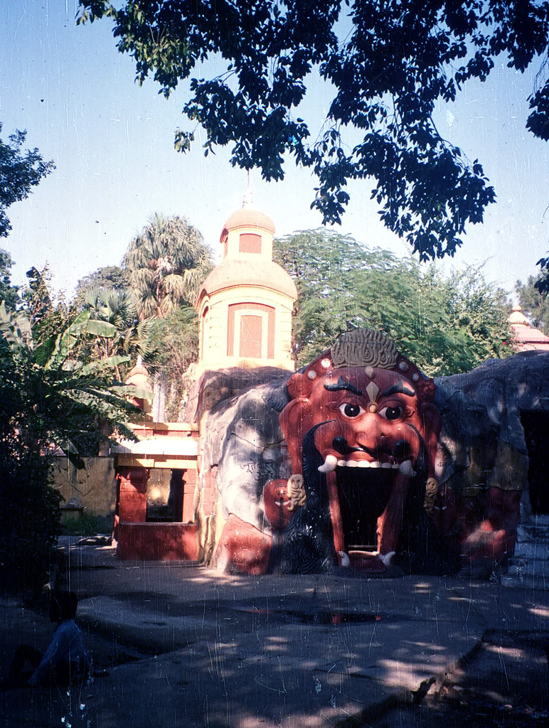 13-Jun-2001 - New Delhi - Shri Lakshmi Narain Temple (Hindu) 