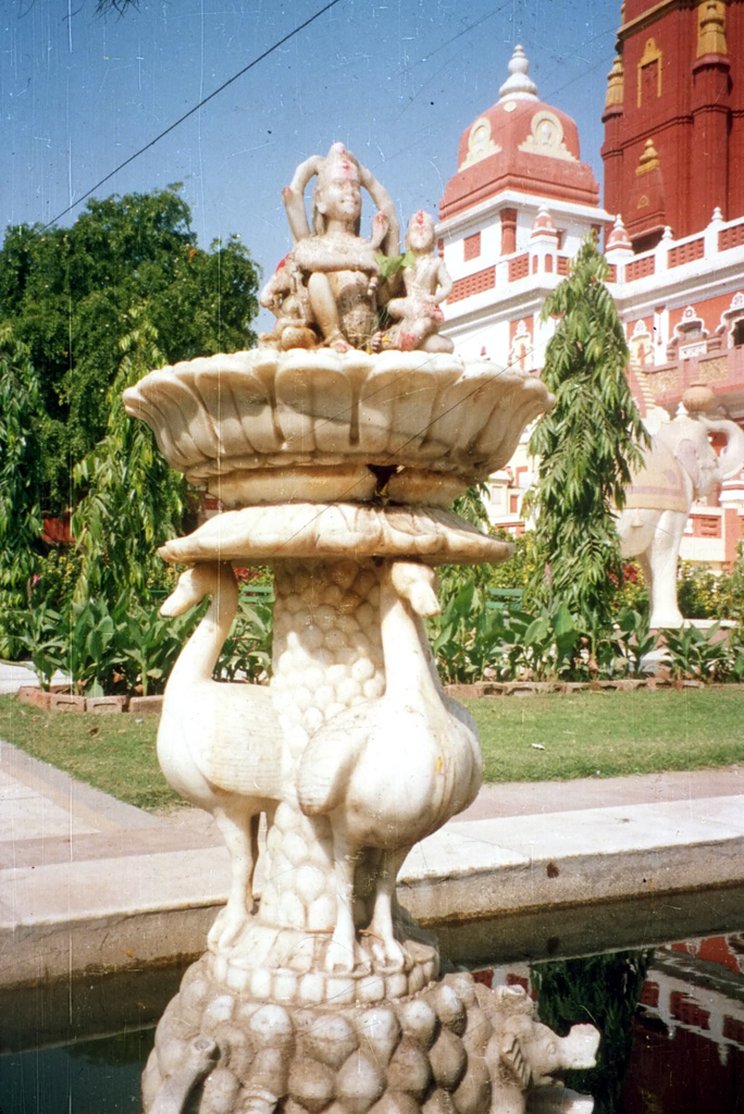 13-Jun-2001 - New Delhi - Shri Lakshmi Narain Temple (Hindu) 