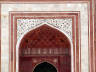 10-Jun-2001 12:42 - Agra - The Taj Mahal - Mosque - detail