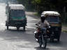 10-Jun-2001 16:48 - Agra  - Autorickshaws