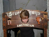 24-Oct-2001 20:51 - Amsterdam - Yvonne Corper