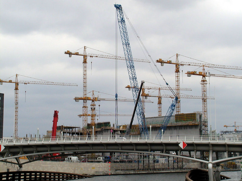 Boat trip - Cranes building the new central railway station