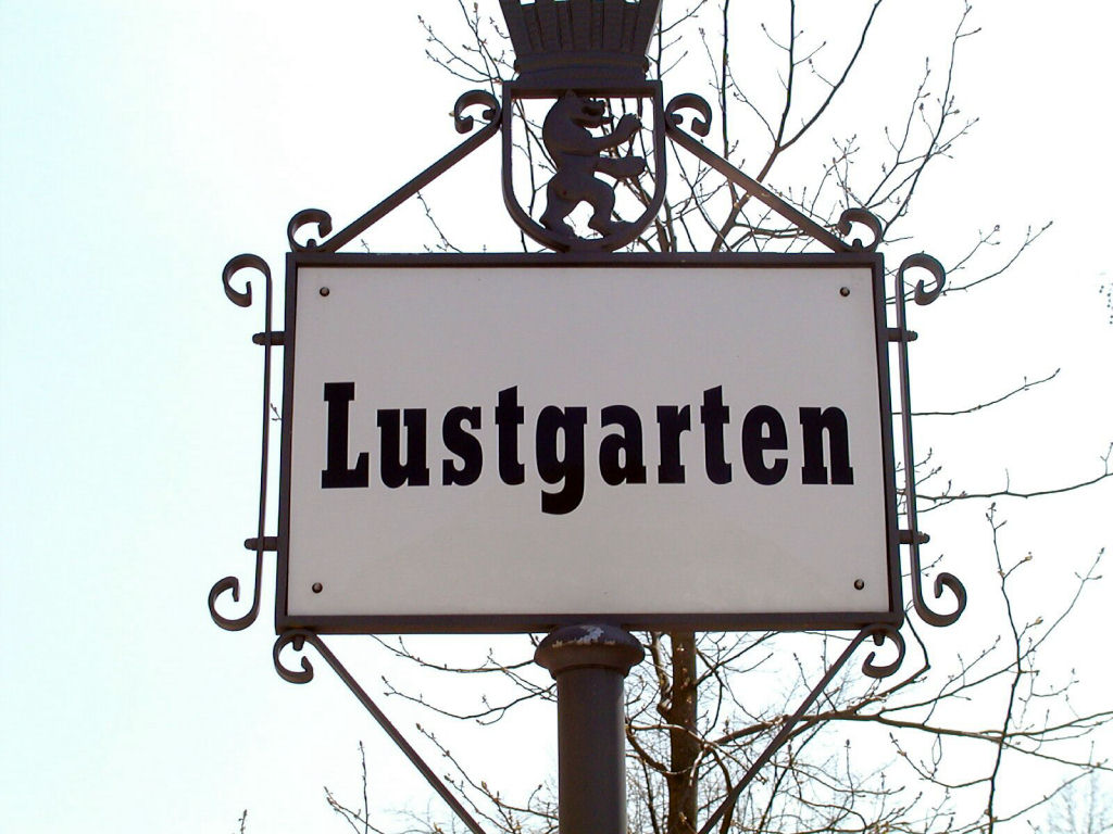 Lustgarten sign