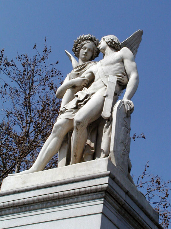 Statue on the Schlossbr�cke