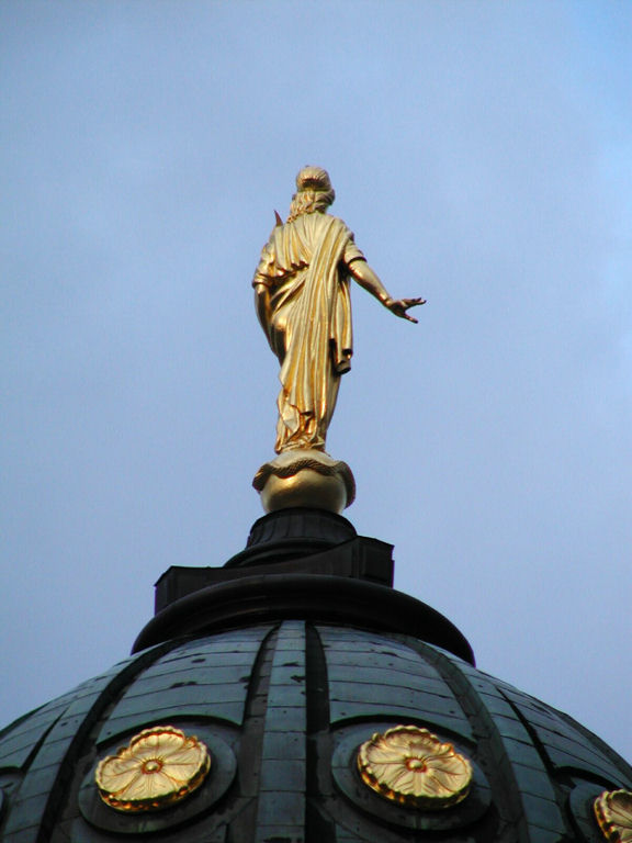 Deutscher Dom in evening sunlight