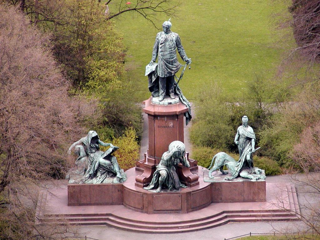 Grosser Stern - Status of Otto von Bismarck