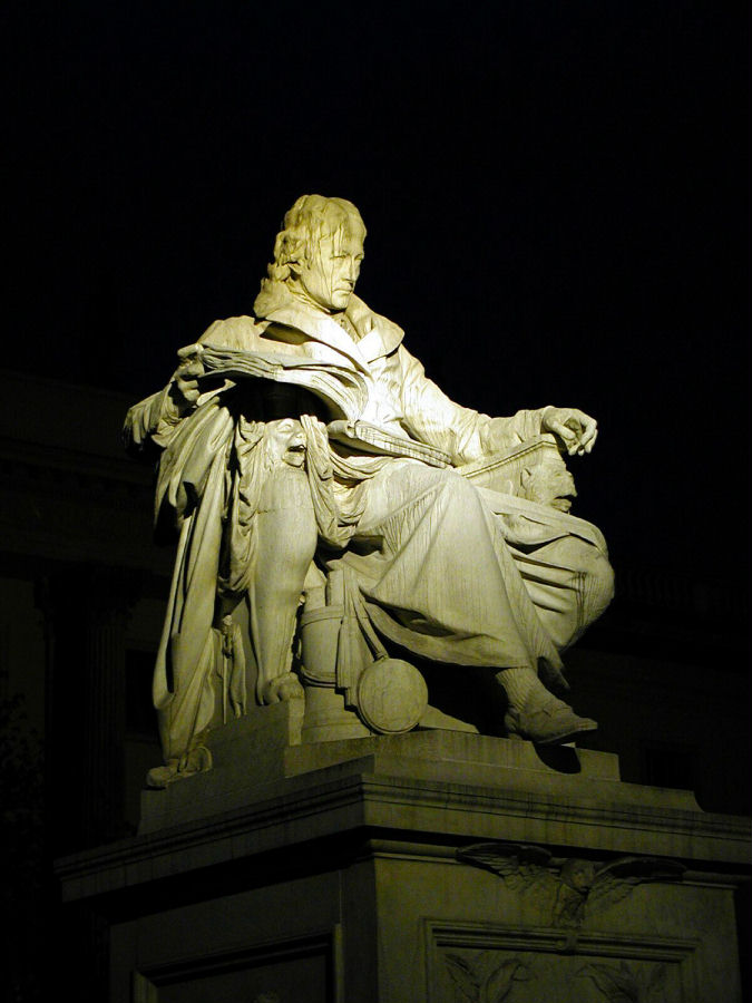 Statue at the entrance to Humboldt University