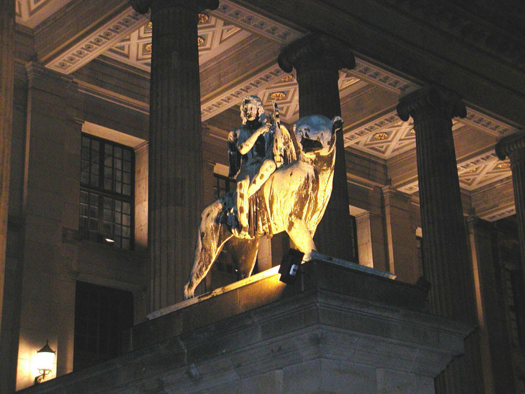 Entrance to the Konzerthaus