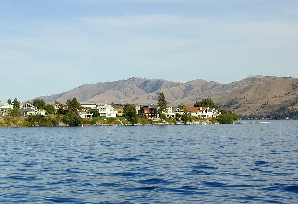 30-Jul-2000
Lake Chelan, WA
Wapato Point