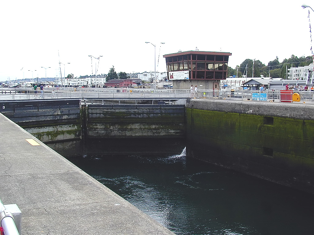28-Jul-2000
Seattle
Chittenden Locks - Doors of the larger lock