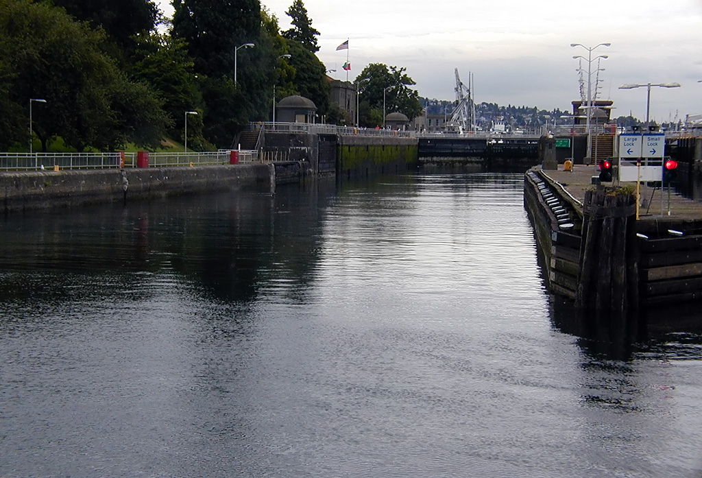 28-Jul-2000
Seattle - Chittenden Locks
Entrance to the larger lock