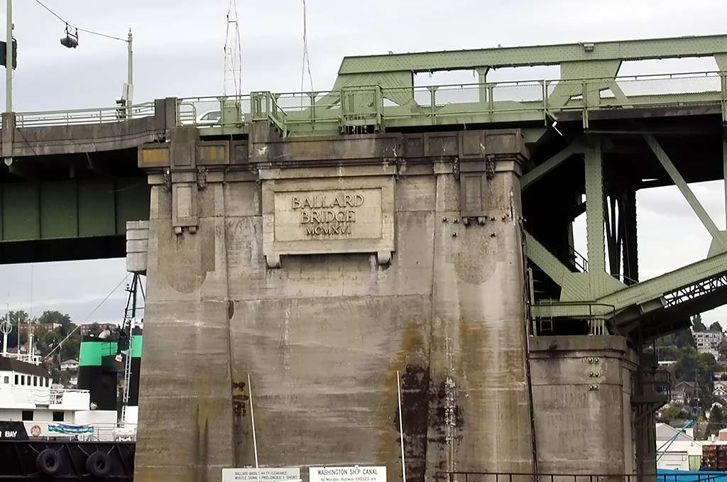 28-Jul-2000
Seattle - Lake Washington Ship Canal
Ballard Bridge - Inscription
