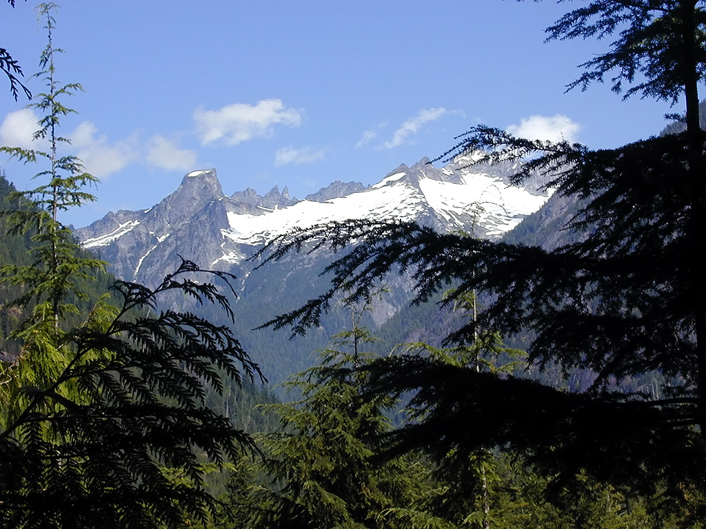 29-Jul-2000
Newhalem, WA
Glacier between Mt. Shuksan and Icy Peak