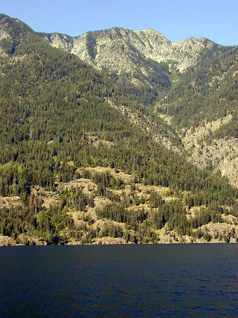 30-Jul-2000
Lake Chelan, WA
The South shore of the Lake