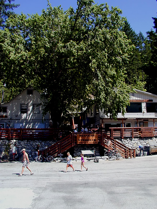 30-Jul-2000
Stehekin, WA
Stehekin Store
