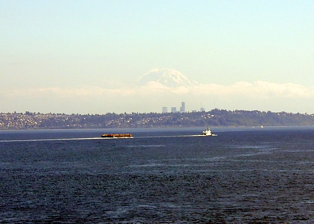 31-Jul-2000
Edmonds, WA
The skyline of Seattle and Mount Rainier