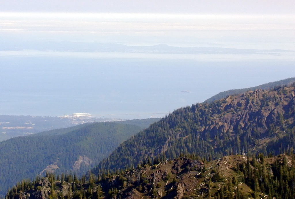 01-Aug-2000
Olympic National Park, WA
Looking North-West from Sun-Up point