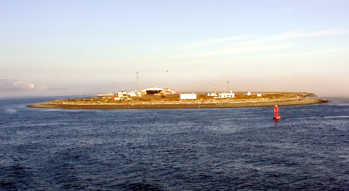 02-Aug-2000
Port Angeles, WA
The end of Ediz Hook