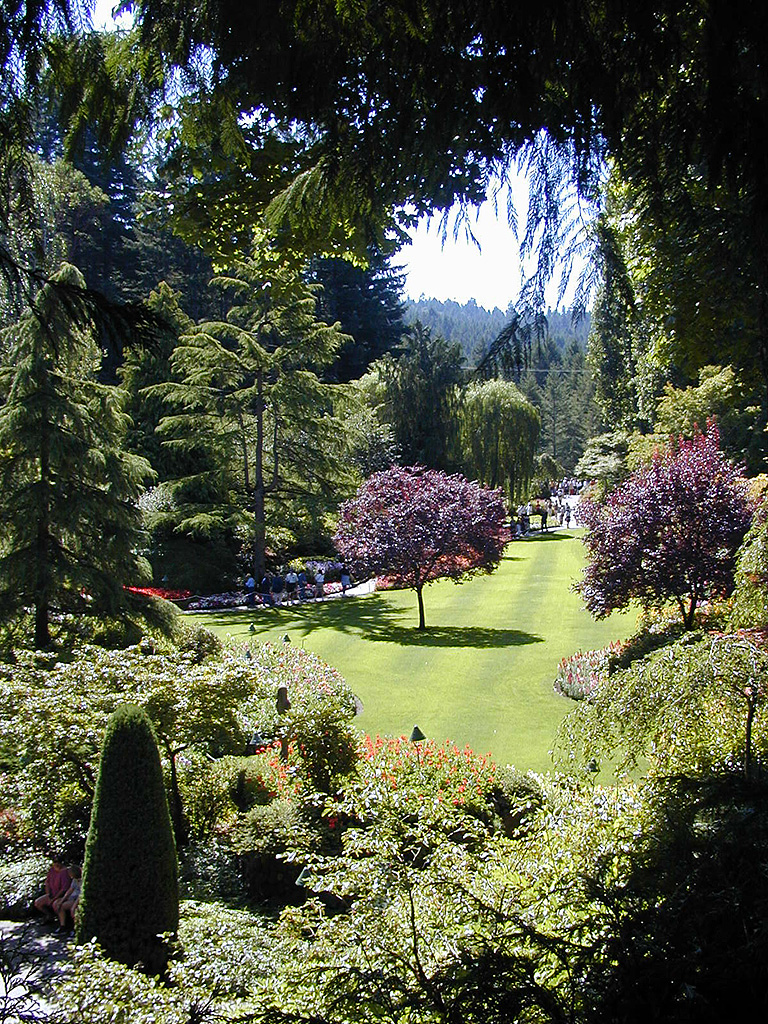 02-Aug-2000
Butchart Gardens - Victoria, BC 
The sunken gardens