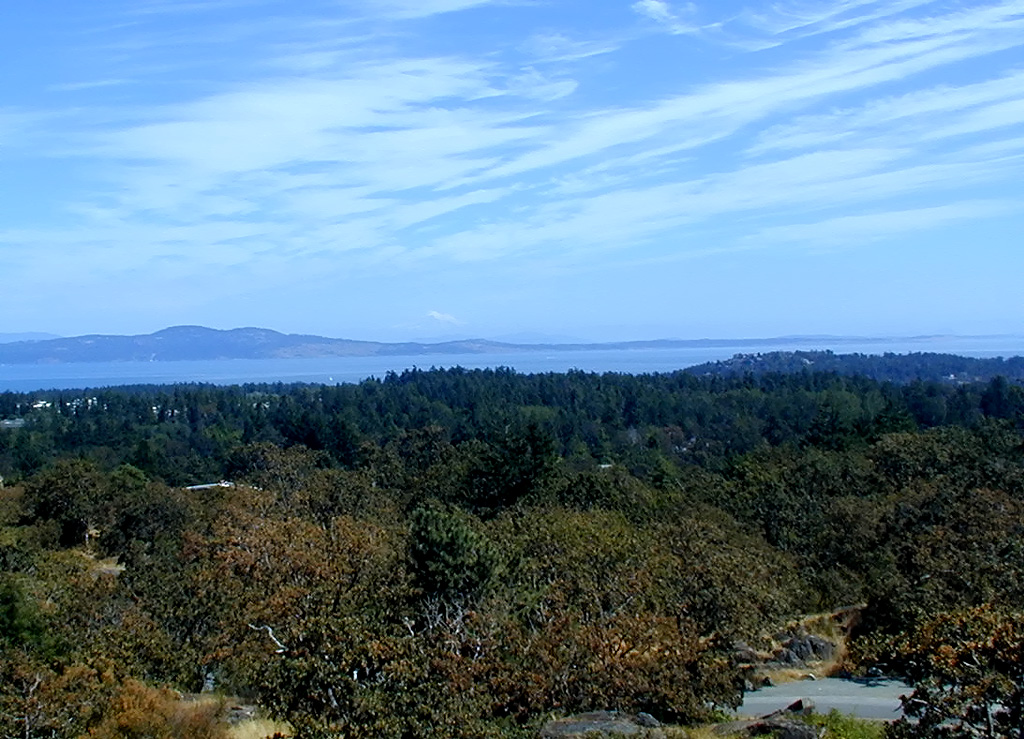 02-Aug-2000
Victoria, BC 
View towards Mount Baker from Mt. Tolmie lookout