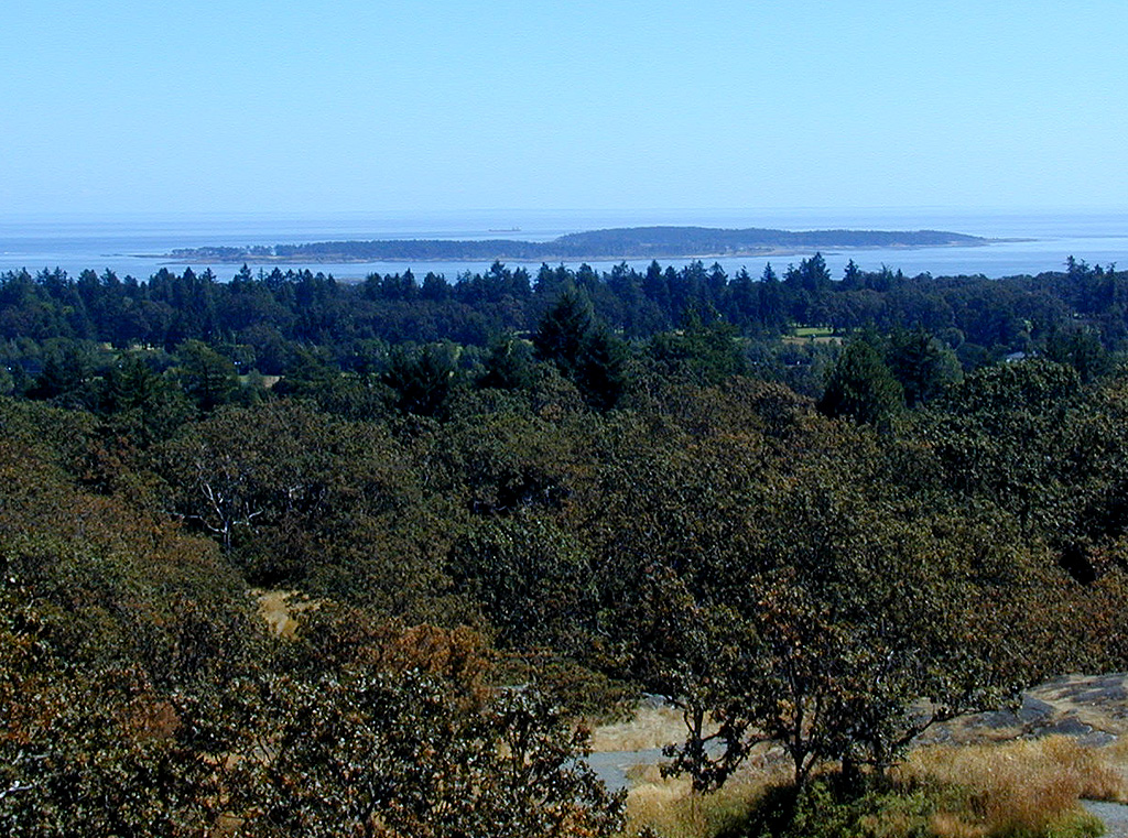02-Aug-2000
Victoria, BC 
View towards one of the islands in the Strait of Juan de Fuca