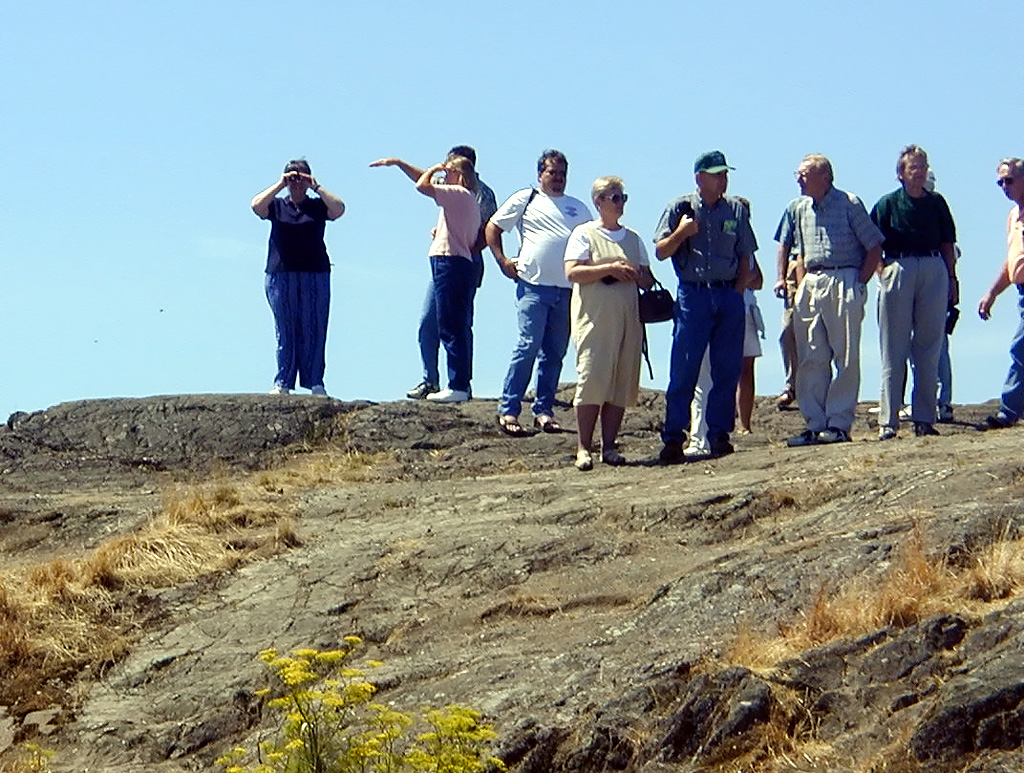 02-Aug-2000
Victoria, BC 
Sue and others at the Mt. Tolmie Lookout