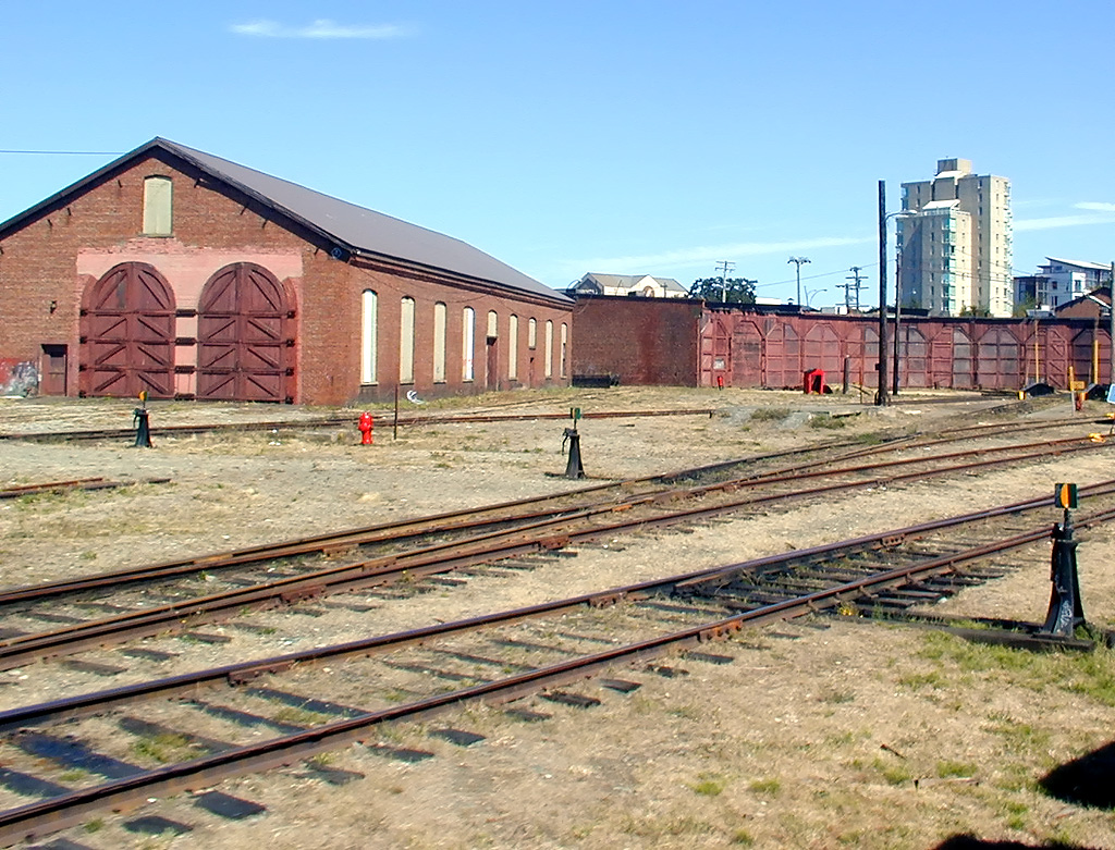 02-Aug-2000
Victoria, BC 
Roundhouse on Pacific Wilderness Railway