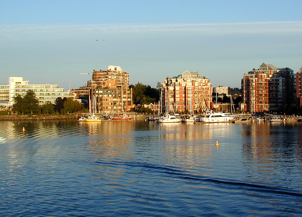 02-Aug-2000
Victoria, BC 
Victoria Waterfront
