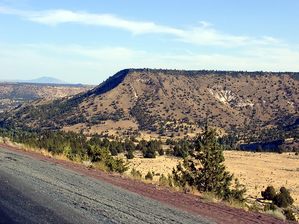 03-Aug-2000
Oregon (State)
Road down into Warm Springs