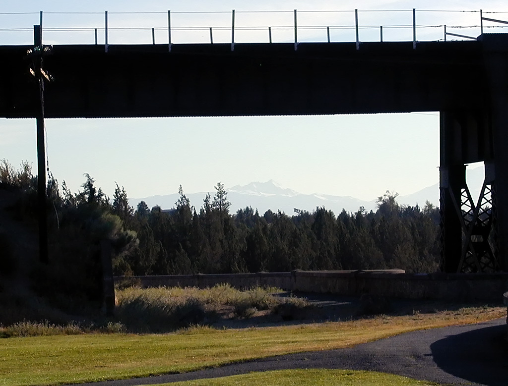 03-Aug-2000
Oregon (State)
Crooked River Gorge
