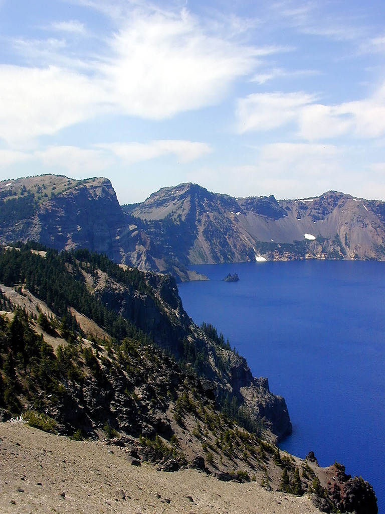 04-Aug-2000
Crater Lake, OR
Crater Lake from Cloudcap