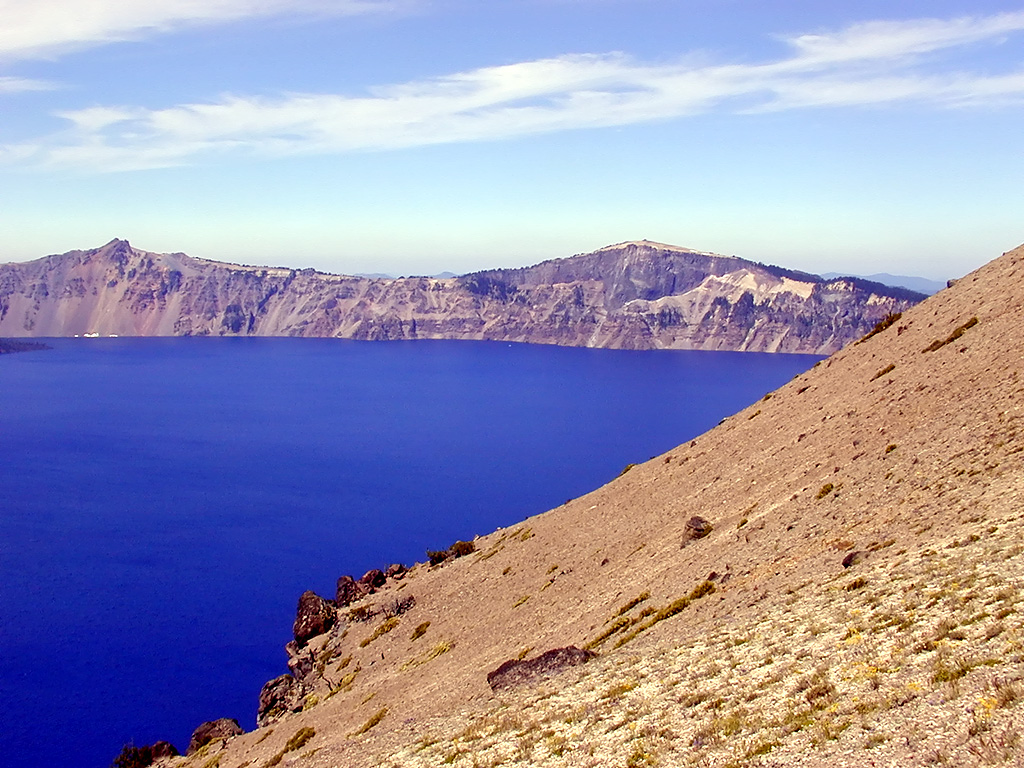 04-Aug-2000
Crater Lake, OR
Crater Lake from Cloudcap