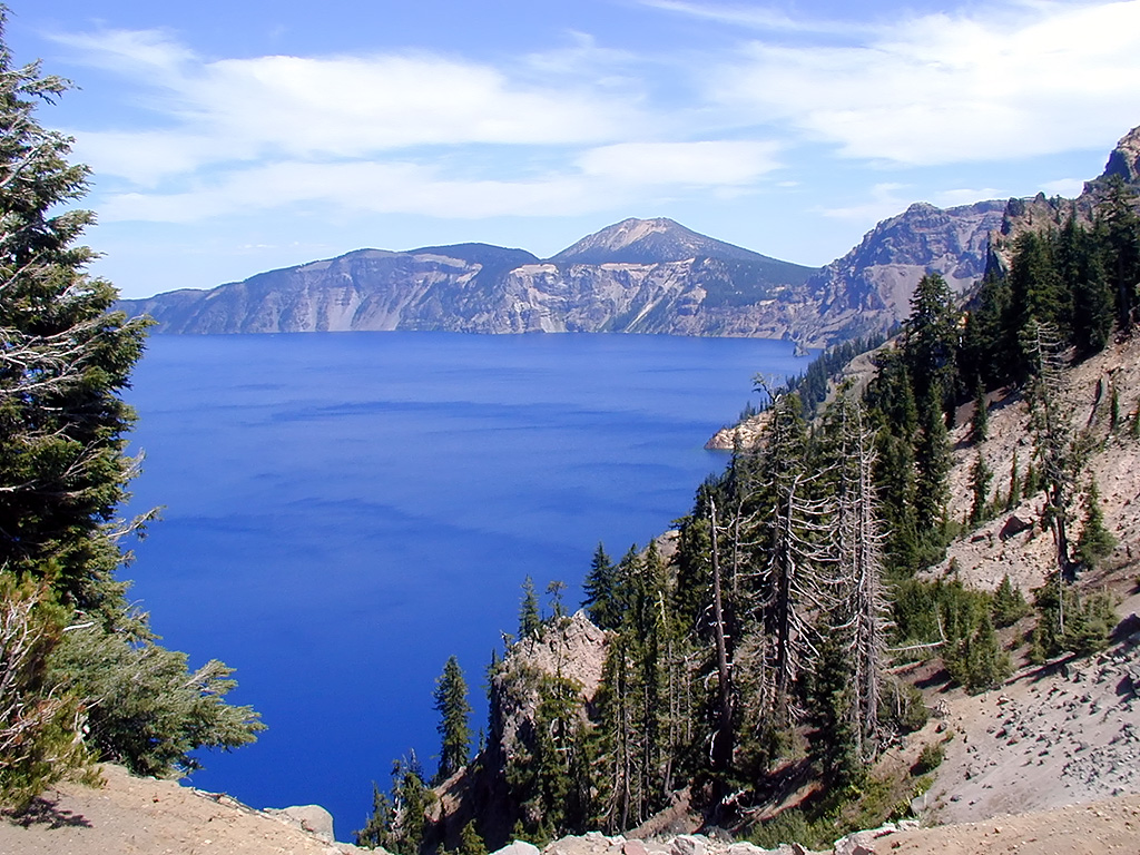 04-Aug-2000
Crater Lake, OR
Crater Lake from Rim Village