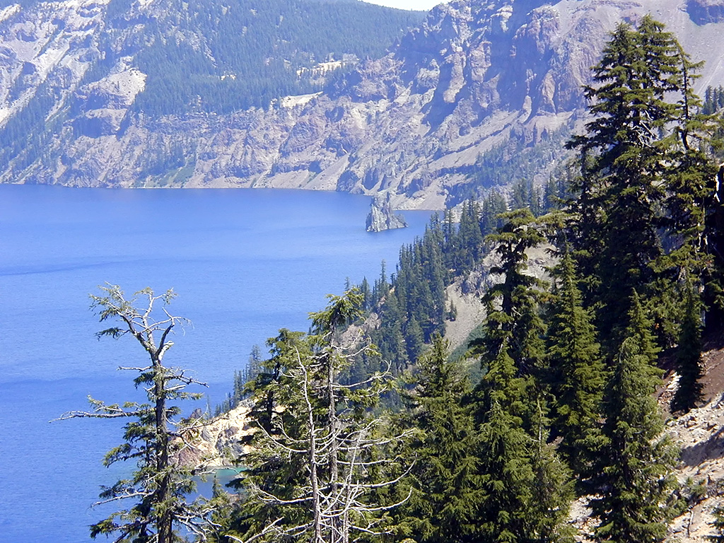 04-Aug-2000
Crater Lake, OR
Crater Lake from Rim Village