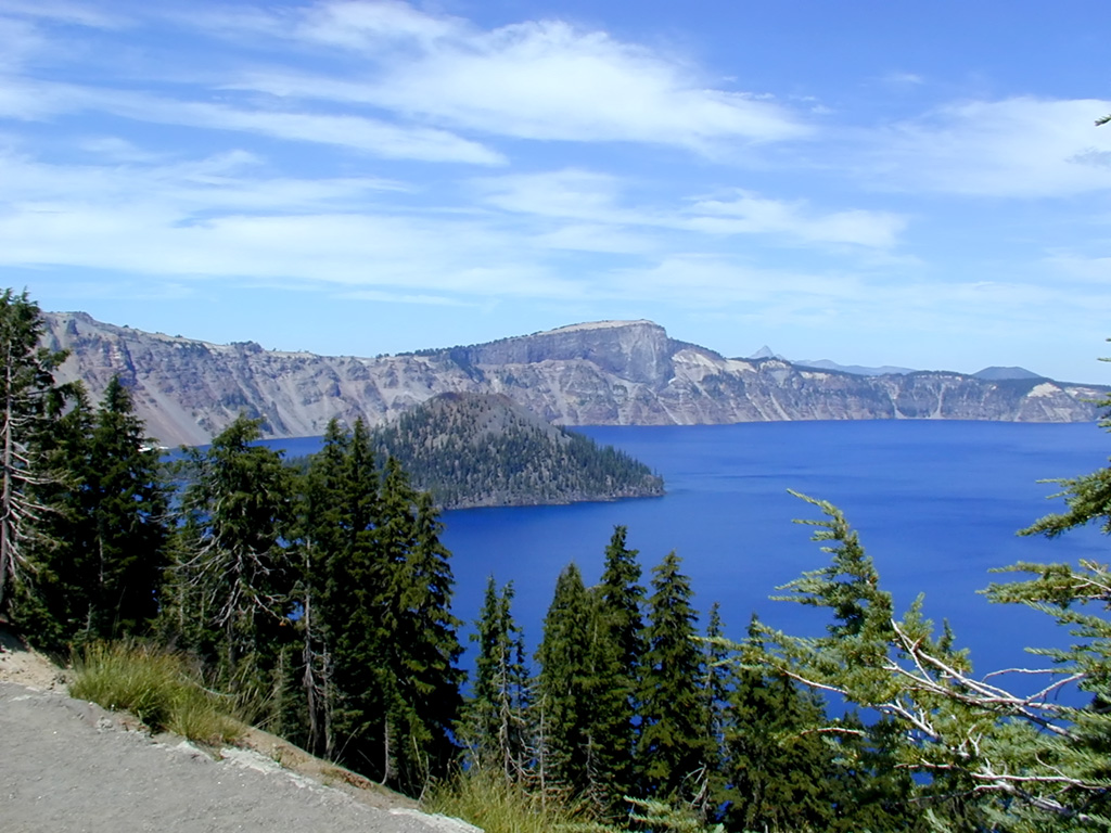 04-Aug-2000
Crater Lake, OR
Crater Lake from Rim Village