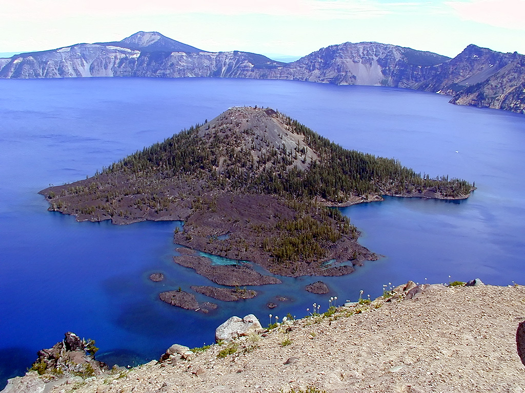 04-Aug-2000
Crater Lake, OR
Wizard Island