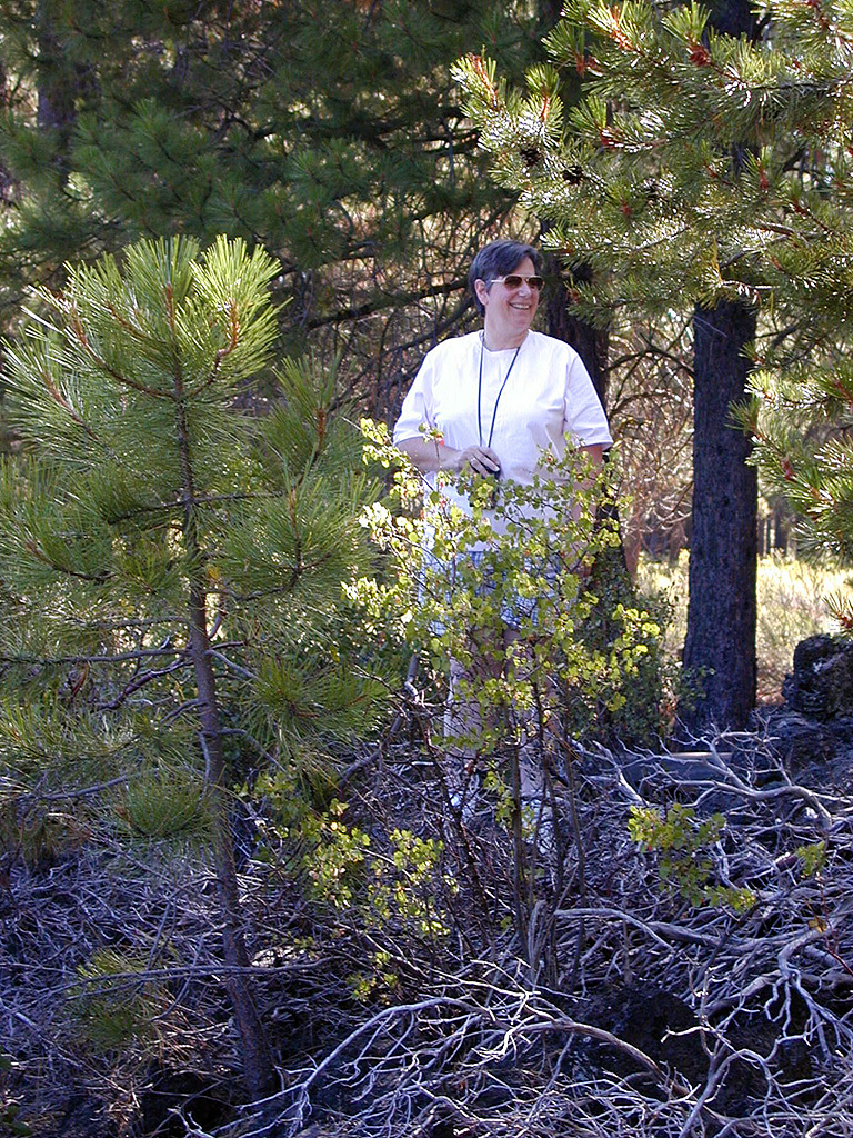 05-Aug-2000
Lavaland, OR
Sue on the Trail of the Whispering Pines