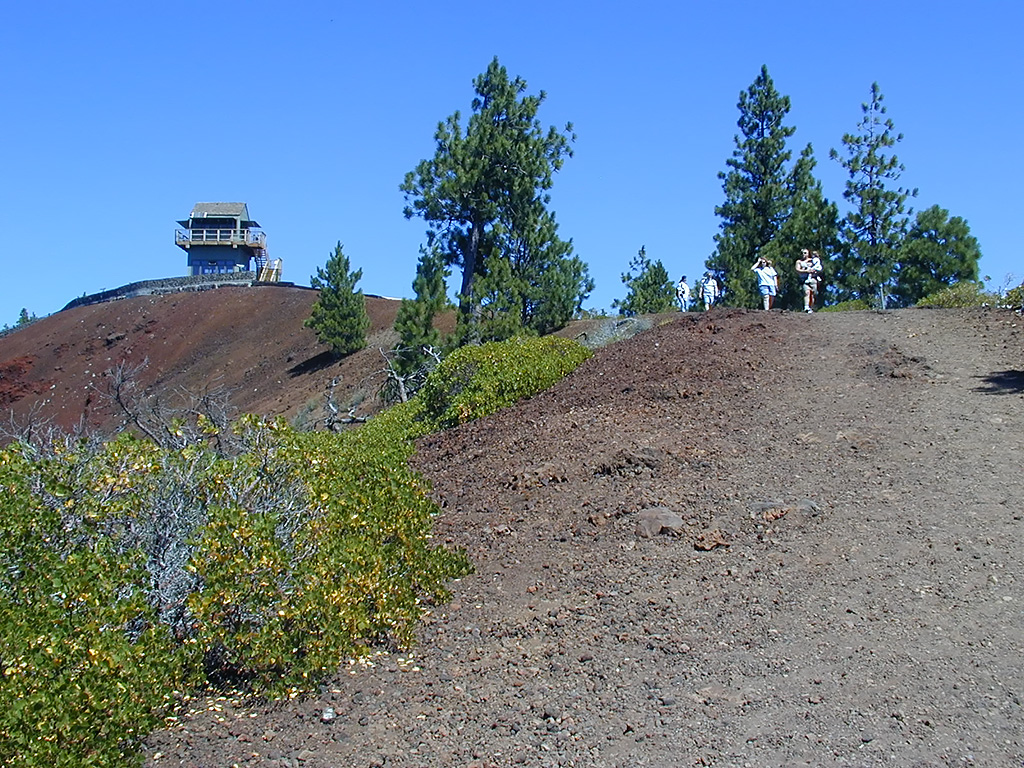 05-Aug-2000
Lavaland, OR
Lava Butte - The Rim trail