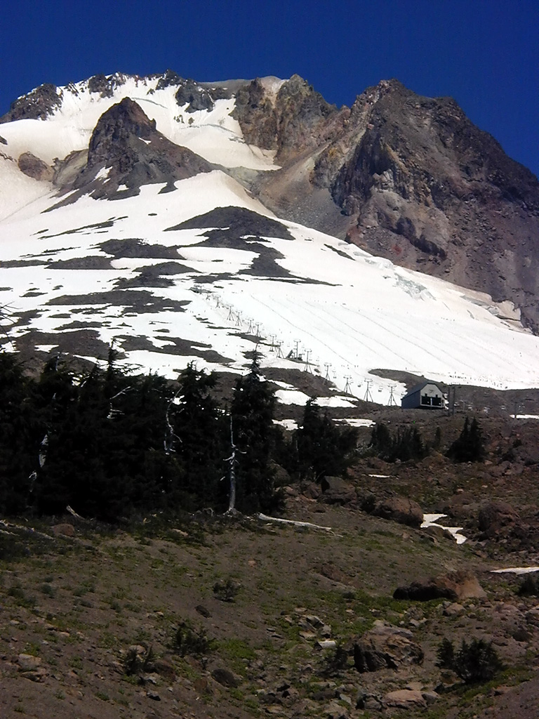 06-Aug-2000
Mount Hood, OR
Summer skiing