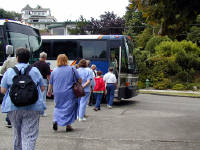 28-Jul-2000
Seattle
Getting back on board the Gray Line bus at Chittenden Locks