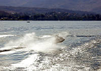 30-Jul-2000
Lake Chelan, WA
Jetskis crossing the wake of the boat