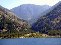 30-Jul-2000
Lake Chelan, WA
The mountains on the South shore